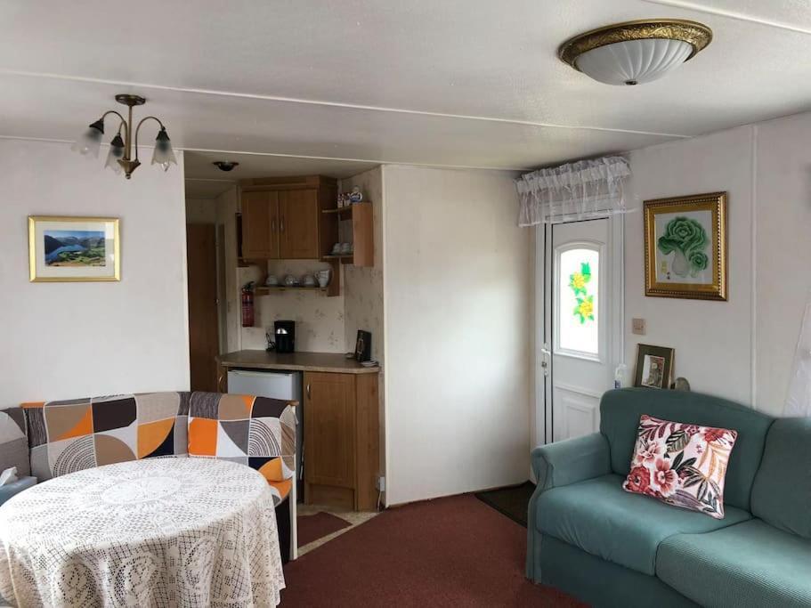 2 Bedroom Static Caravan Muirkirk Bagian luar foto